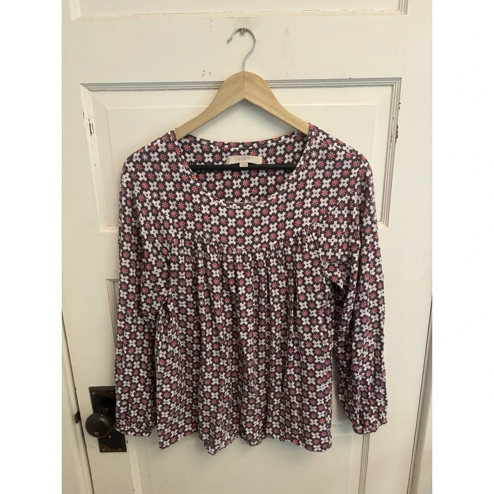 Loft Women's Purple‎ Floral Long Sleeve Top Blouse Size Small